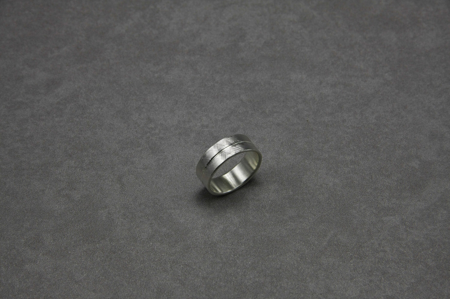 Scratched silver ring, oxidised silver men band, unique wedding ring