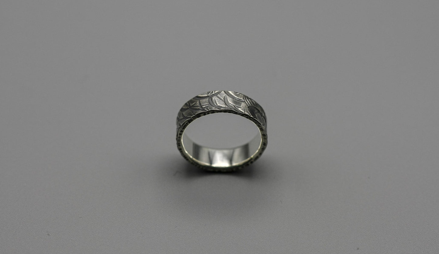 Hammered men ring, circle patterned ring, oxidised wedding ring