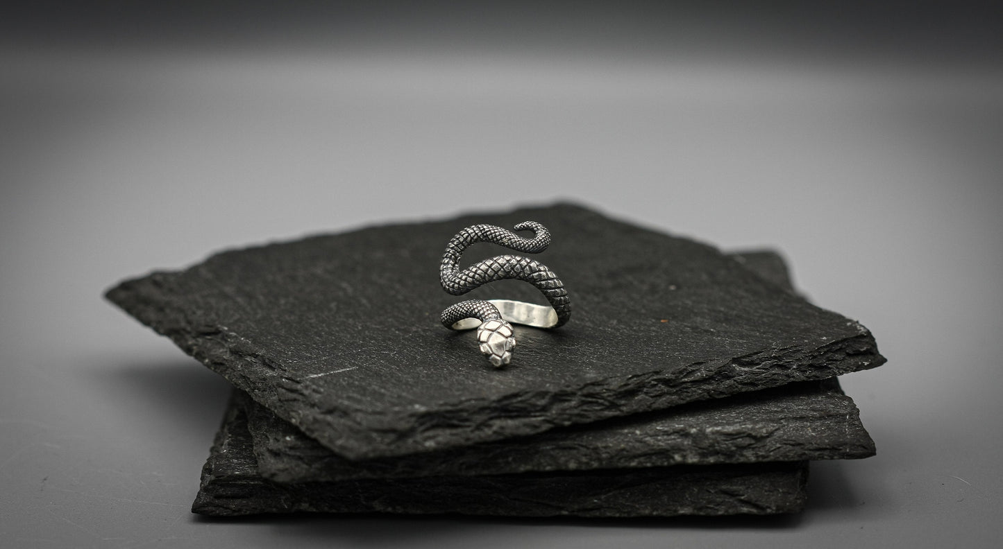 Sterling silver snake ring