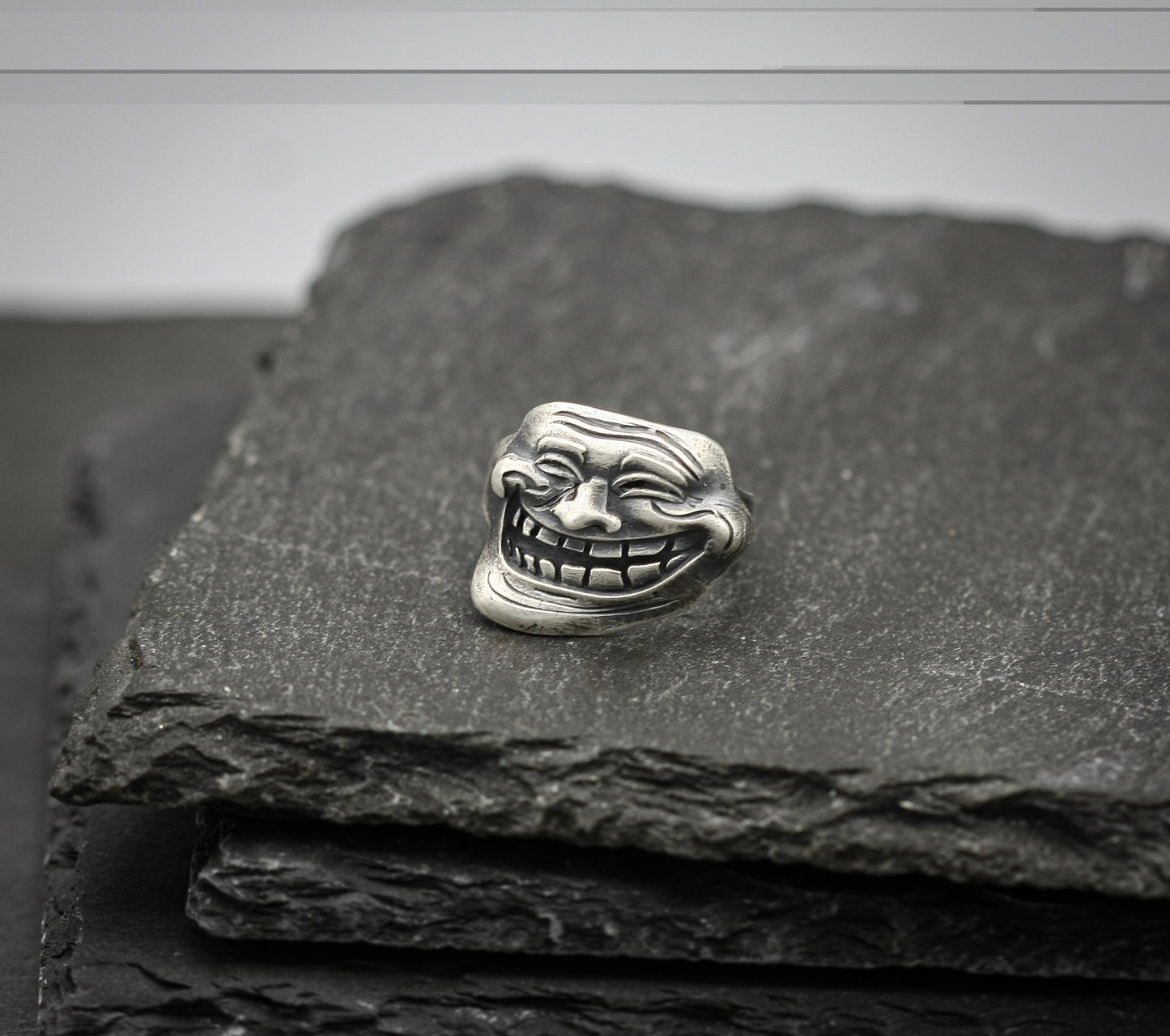 Sterling Silver Trollface Meme Ring – Funny Internet Culture Jewellery, Gamer Gift, Meme Lover Accessory