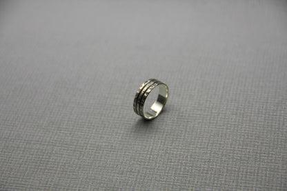 Hammered silver ring, oxidised band for men, patterned ring