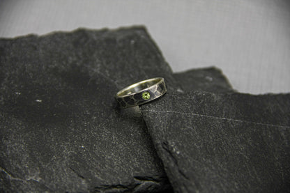 Sterling silver ring with peridot, hammered ring, unique wedding ring