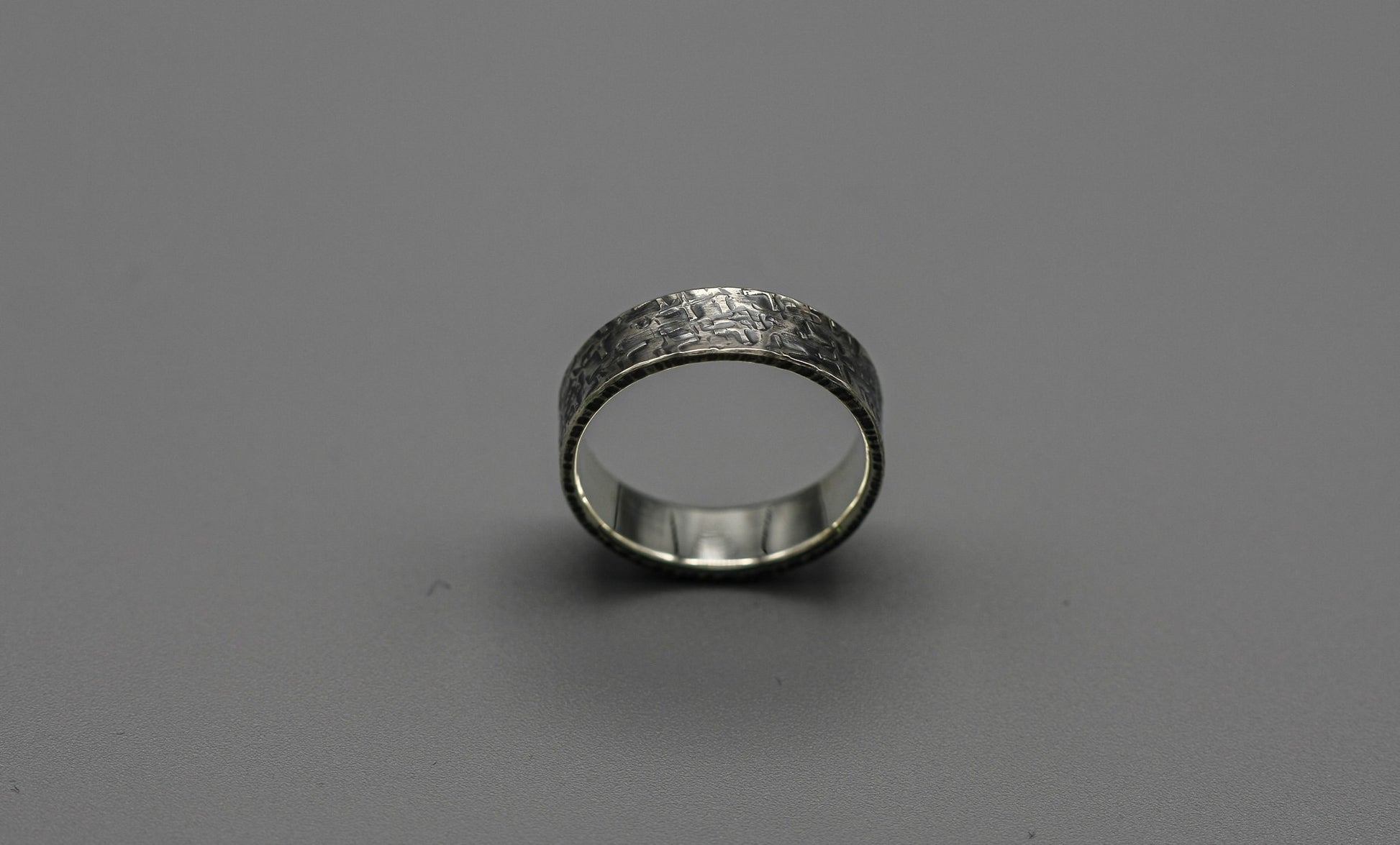 Patterned silver ring, hammered band, unique wedding ring