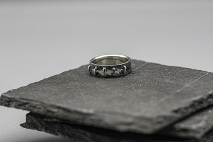 Hammered silver ring, men ring band, stitch ring, brutalist ring