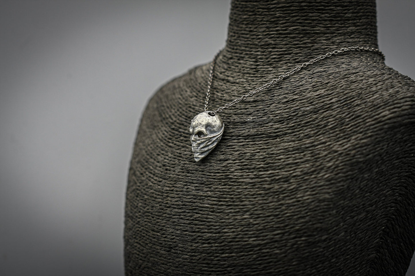 Sterling silver bikers skull pendant, gangster skull necklace