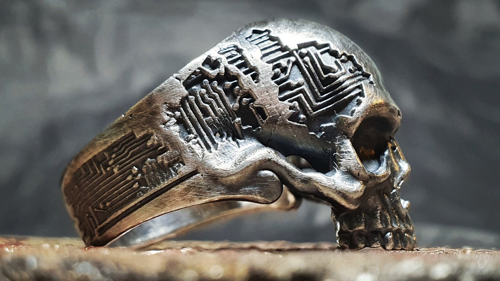 Cyborg skull ring, rocker bicker silver band