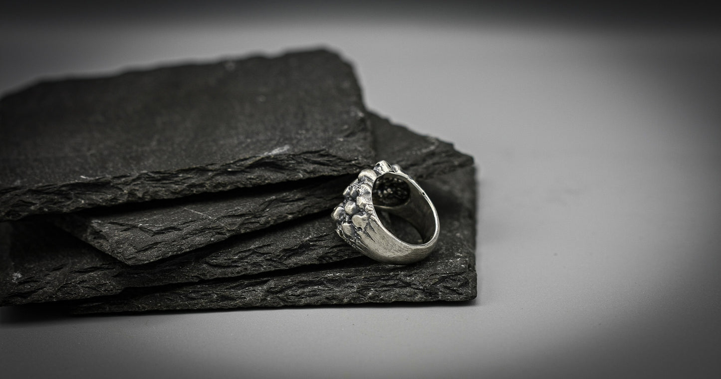 Sterling silver ring, Skull brutalist band