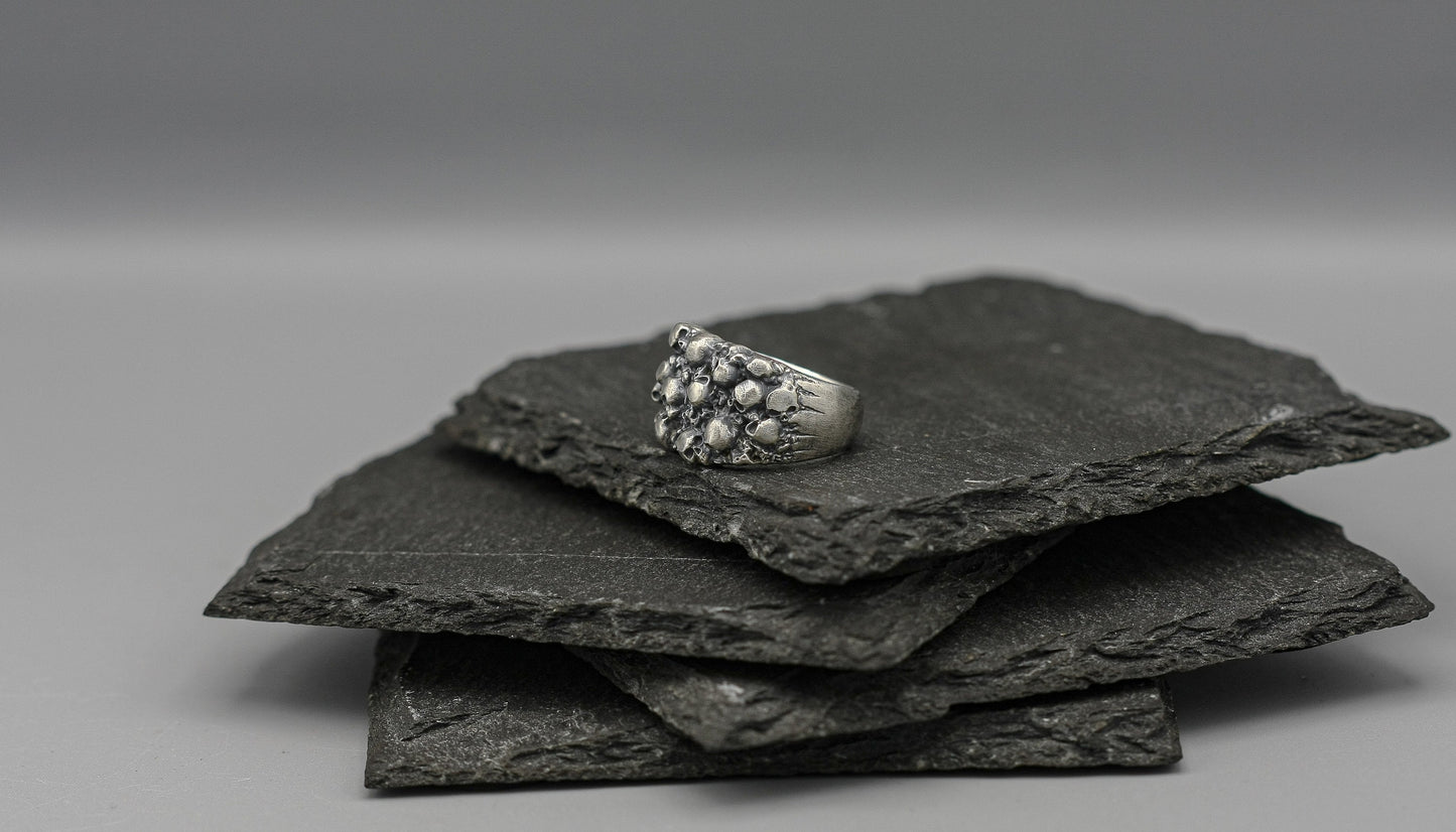 Sterling silver ring, Skull brutalist band