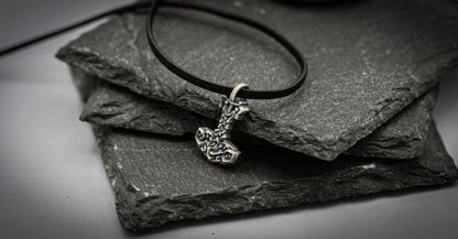 Silver Mjolnir pendant,Thor hammer viking necklace