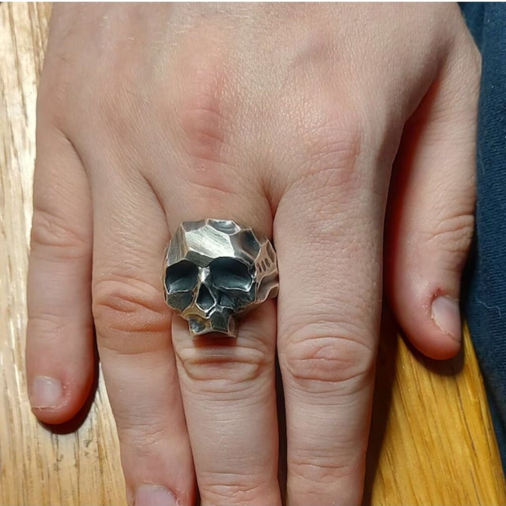 Brutalist Skull ring, Sterling silver scratched band