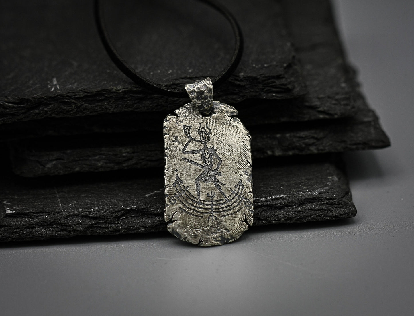 Viking ancient Silver necklace, dog tag pendant