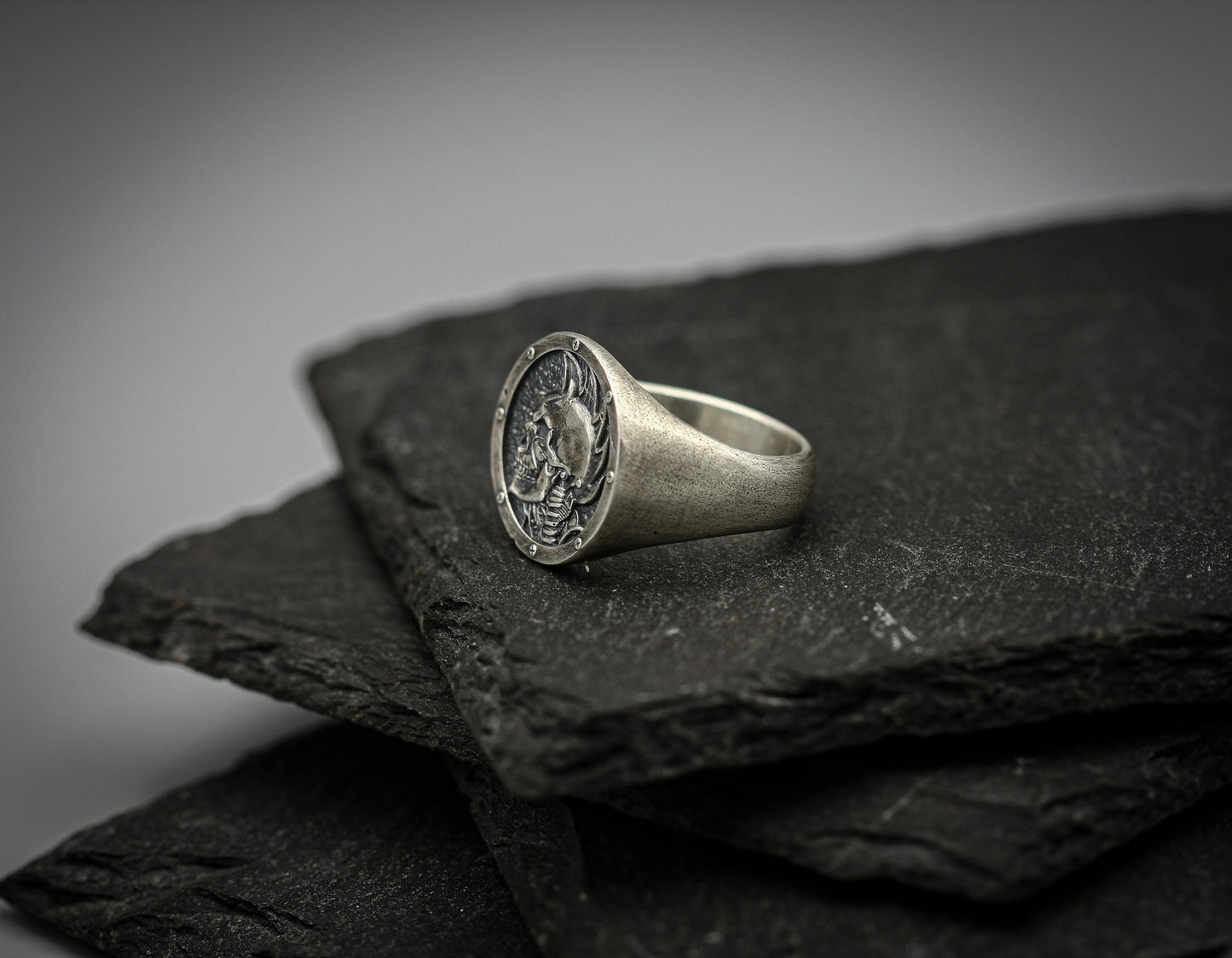 Punk Skull silver signet ring.