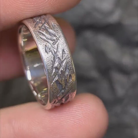 Distressed silver ring, scratched band