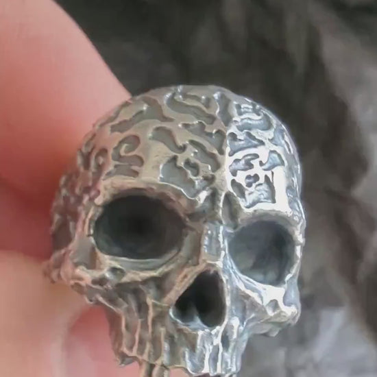 Patterned Brutalist Skull ring, Sterling silver scratched band